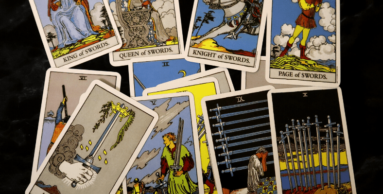 Suit_of_swords_Tarot_Cards-e168556464074