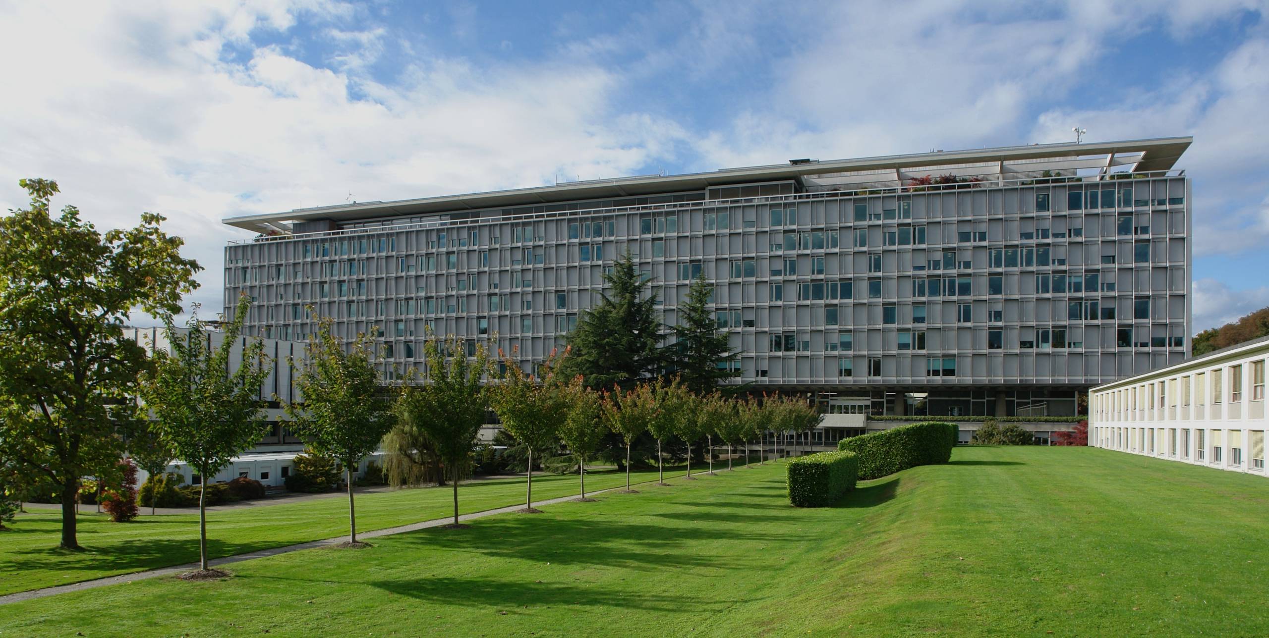World_Health_Organisation_building_south